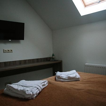 Praha Park Hotel อุชโฮรอด ภายนอก รูปภาพ